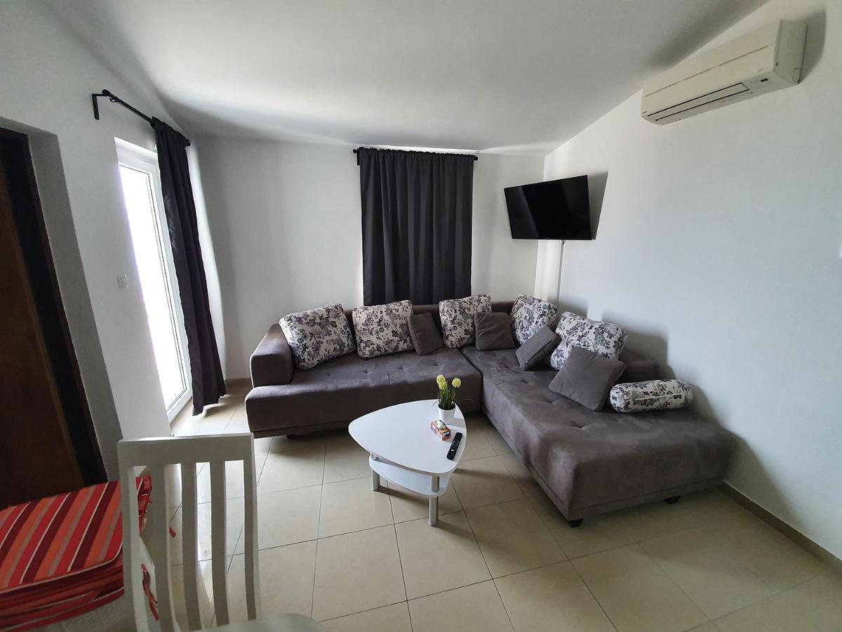 Villa Ivanovic Vir Bagian luar foto