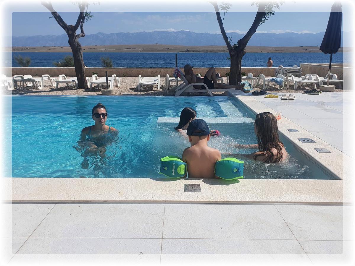 Villa Ivanovic Vir Bagian luar foto